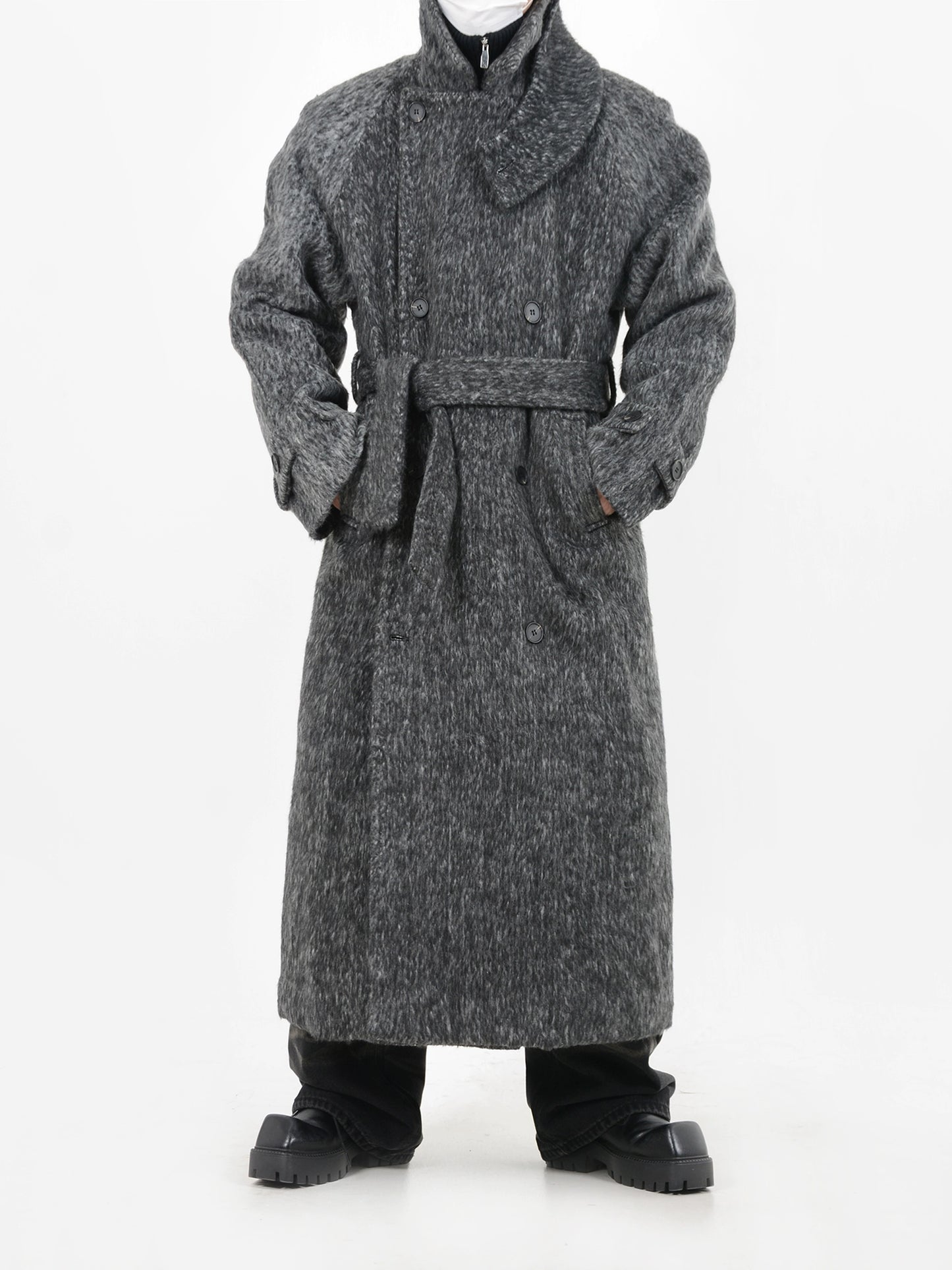LUCE GARMENT is a deconstructed woolen coat jacket men's thickened strappy design over-the-knee trench coat