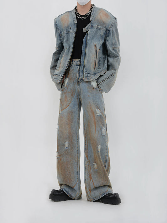 LUCE GARMENT is a niche deconstructed retro distressed padded-shoulder denim jacket with a men's design sense of metallic embellishment