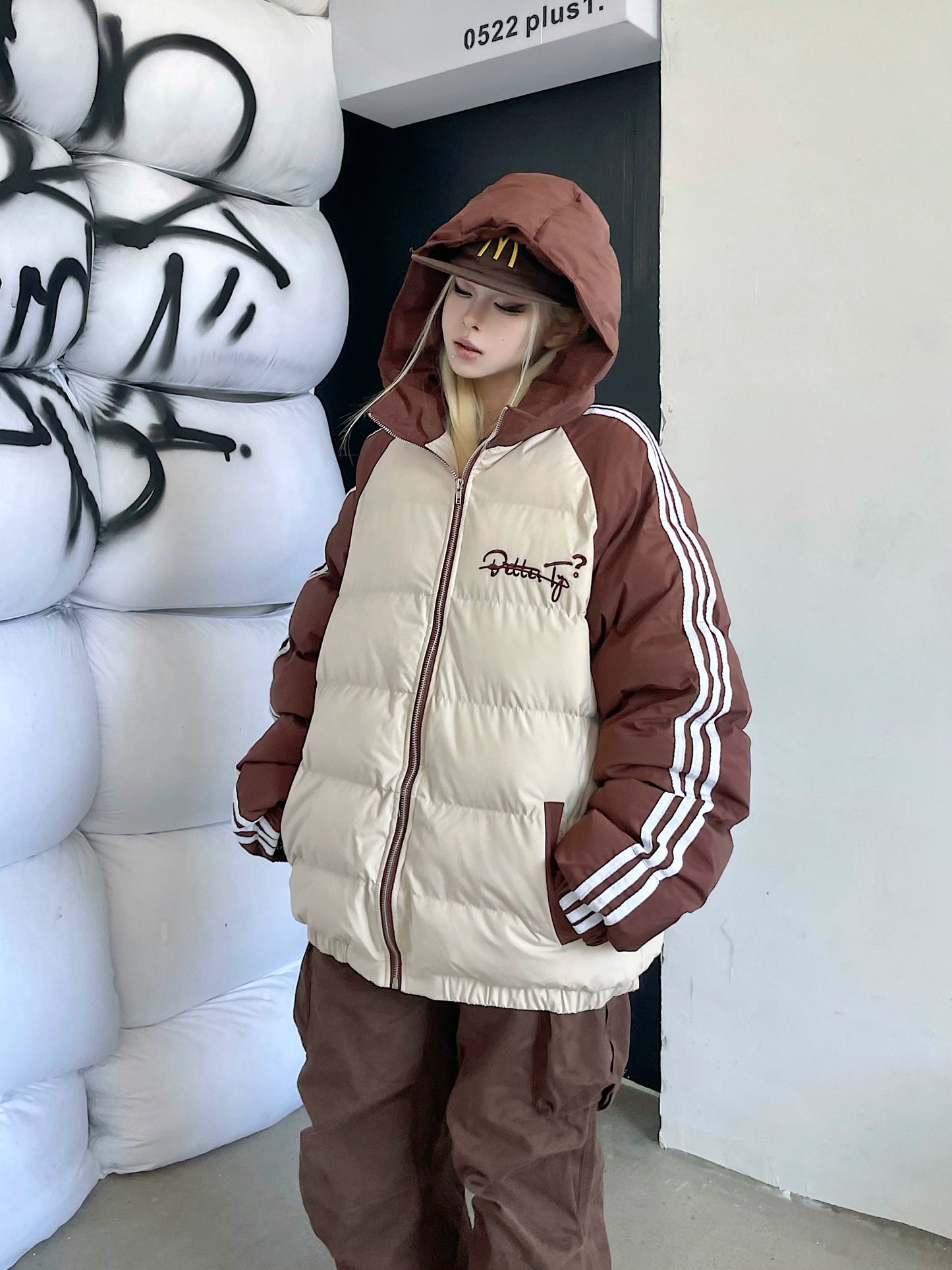 TRB American retro raglan sleeve panels, contrasting cotton oversize, three-bar padded jacket, couple, autumn and winter warmth