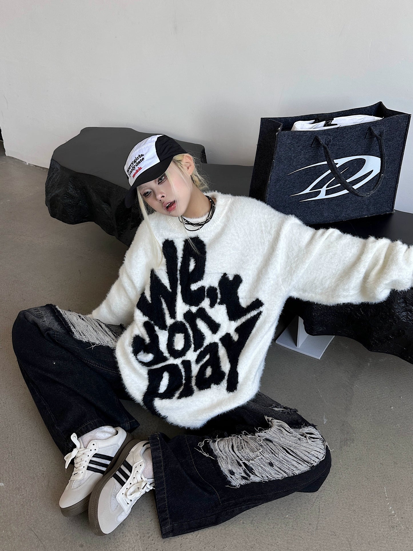 TRB American Street Lettered Jacquard Imitation Mink Crewneck Knitwear Autumn and Winter Lazy Style, Niche Couple Sweater Trend